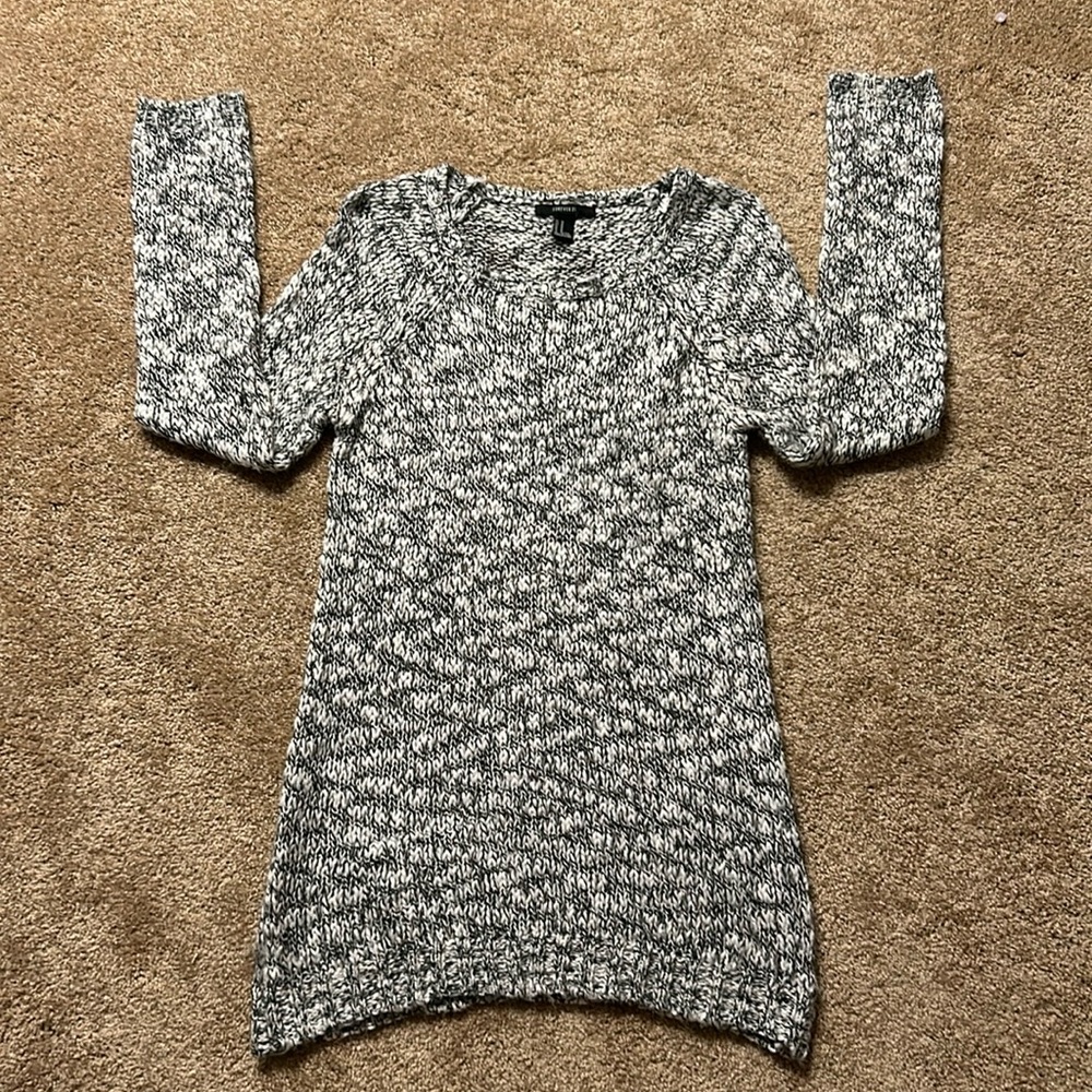 Forever 21 Sweater